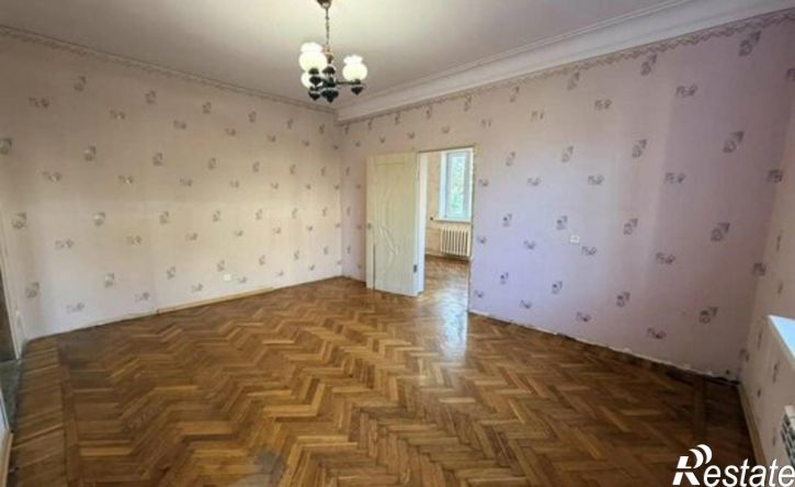 4-комн квартира ул Новаторов, 3,  д. 3