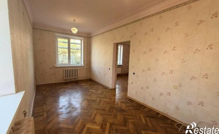4-комн квартира ул Новаторов, 3,  д. 3
