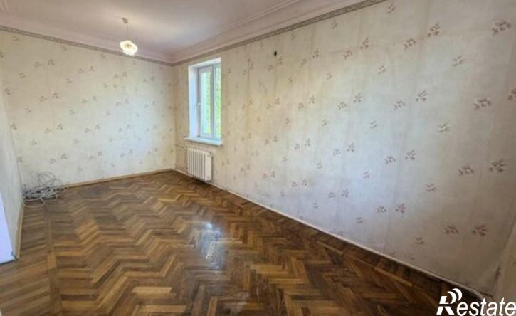 4-комн квартира ул Новаторов, 3,  д. 3