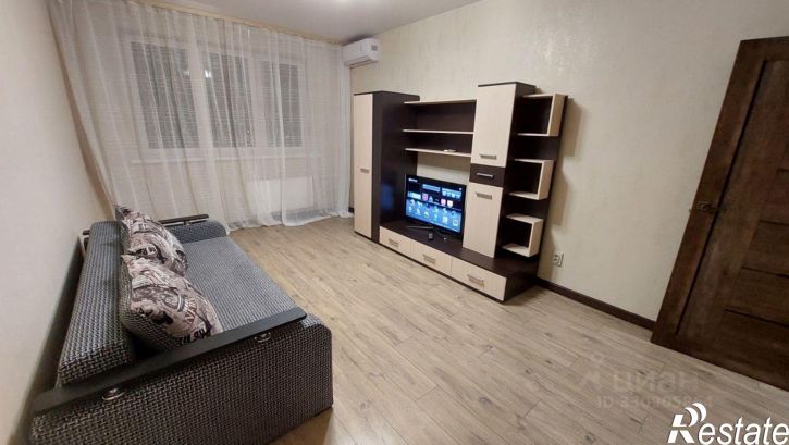 1-комн квартира пр-кт им. писателя Знаменского, 6,  д. 6