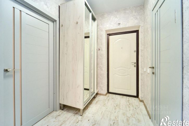 1-комн квартира ул им. Комарова В.М., 106Б 3,  д. 106Б 3,  к. 3