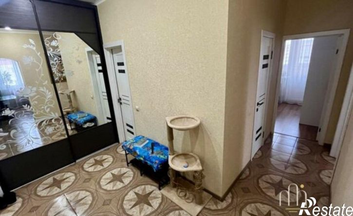 3-комн квартира ул Казбекская, 15,  д. 15