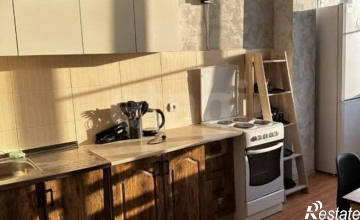 1-комн квартира ул им. Сергея Есенина, 84,  д. 84