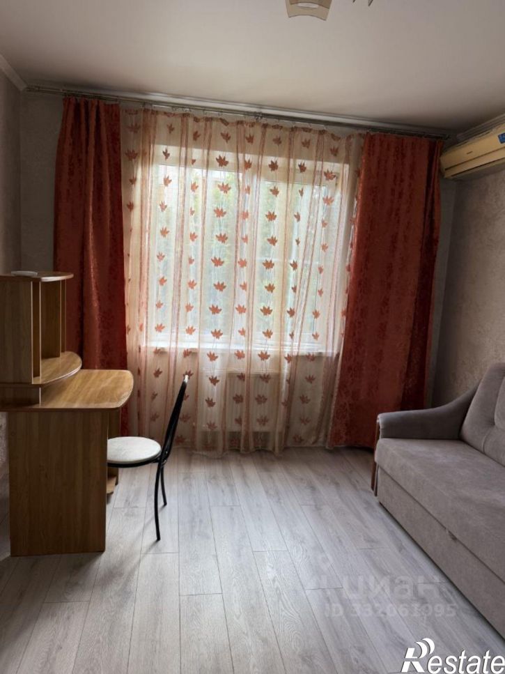1-комн квартира ул Красных Зорь, 27,  д. 27