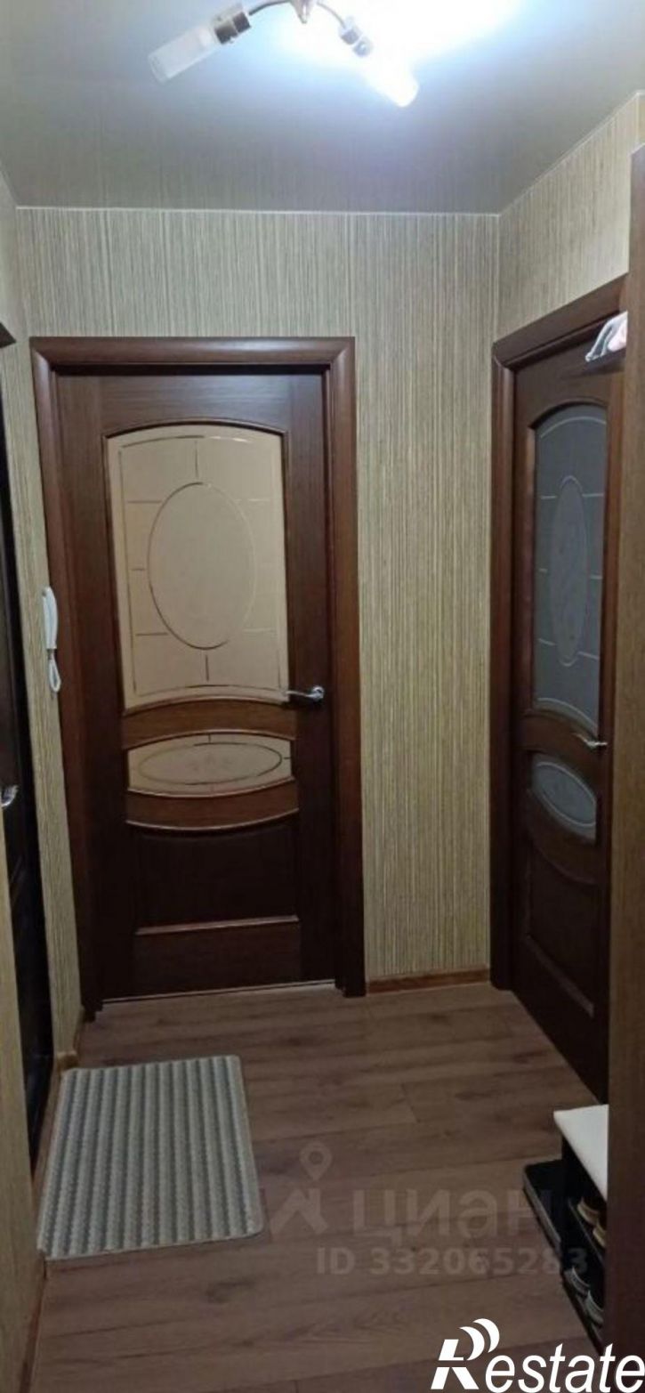2-комн квартира пр-кт Чекистов, 12,  д. 12