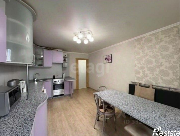 3-комн квартира ул 9-я Тихая, 17,  д. 17