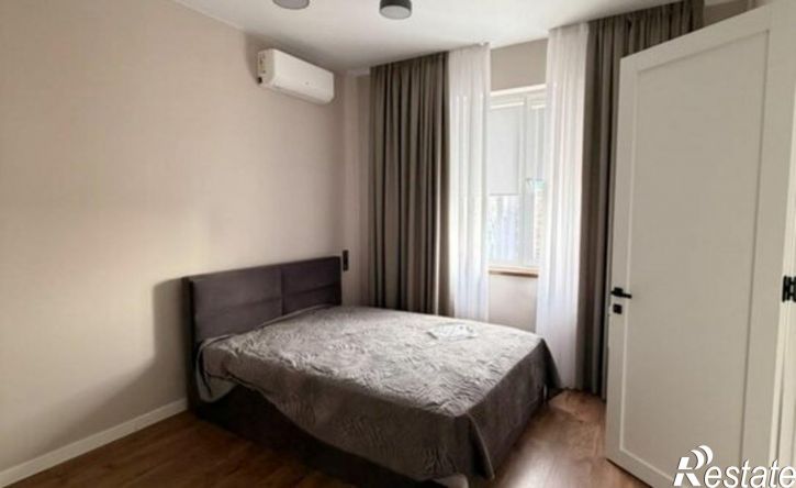 1-комн квартира ул им. Володи Головатого, 302,  д. 302