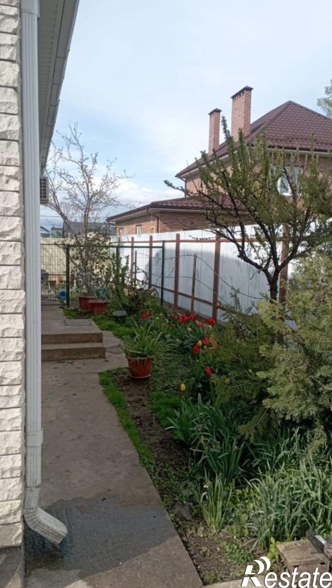 Купить дачу, дом, коттедж за 8 950 000 рублей на пр-д 6-й Куликова Поля, 7