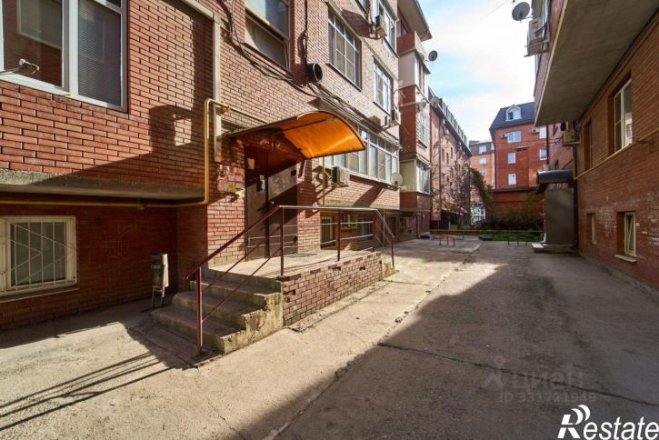 1-комн квартира Ангарский пр-д, 10,  д. 10