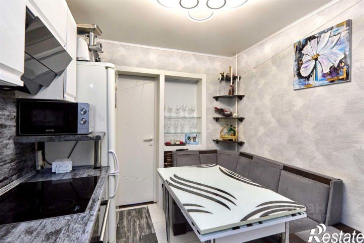 2-комн квартира ул им. 70-летия Октября, 4,  д. 4