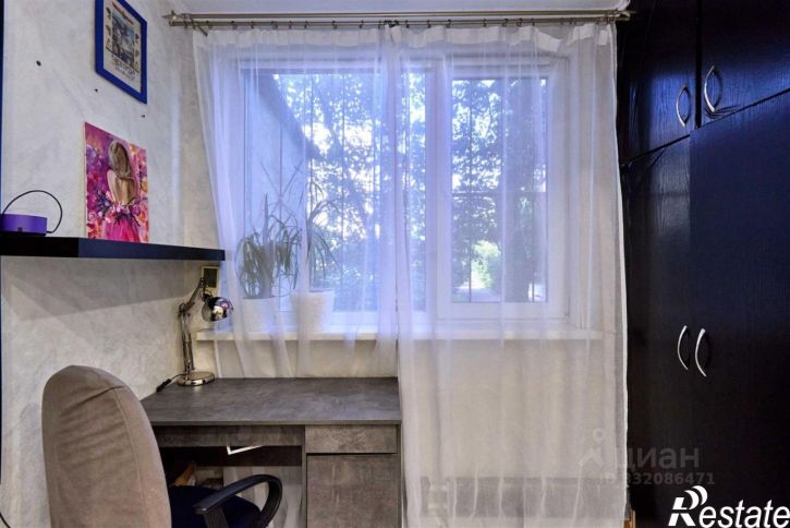 2-комн квартира ул им. 70-летия Октября, 4,  д. 4