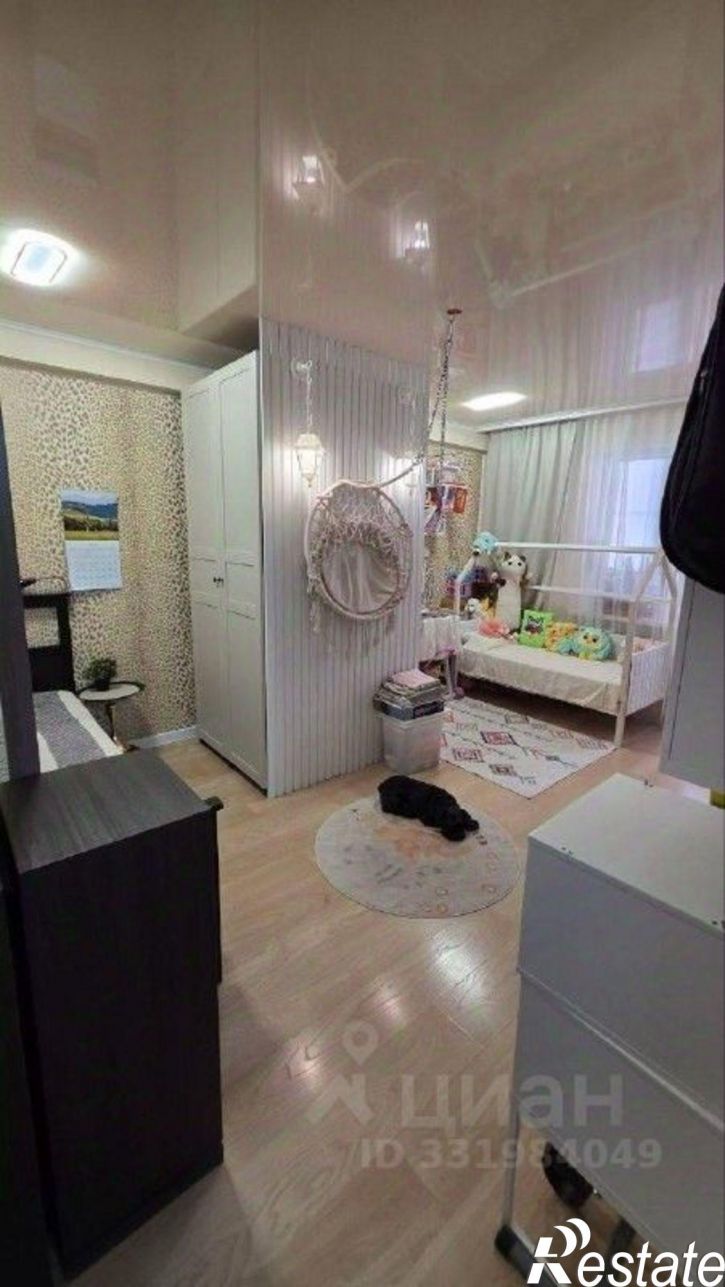 2-комн квартира пр-кт Чекистов, 27,  д. 27