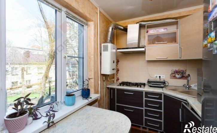 3-комн квартира ул им. Братьев Дроздовых, 27,  д. 27