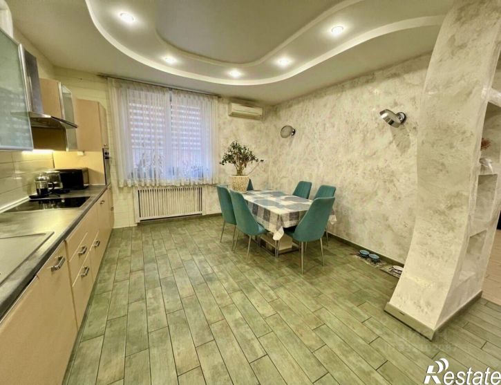 3-комн квартира ул им. Дзержинского, 8/2,  д. 8/2