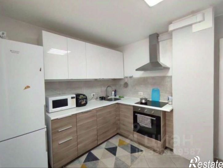 2-комн квартира пр-д им. Репина, 42,  д. 42