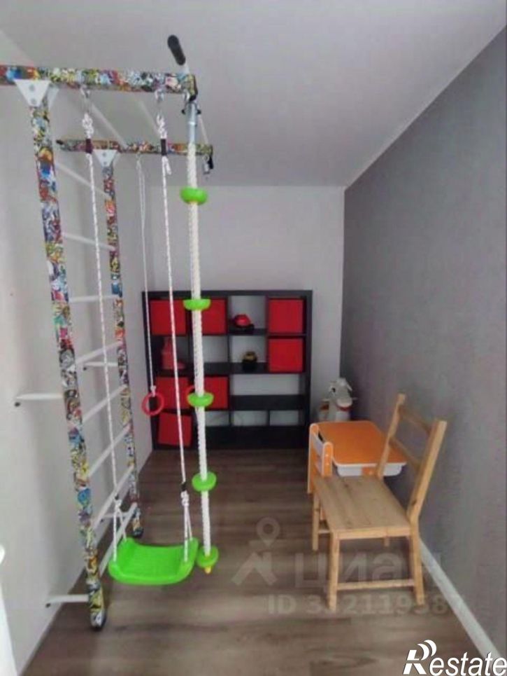 2-комн квартира пр-д им. Репина, 42,  д. 42