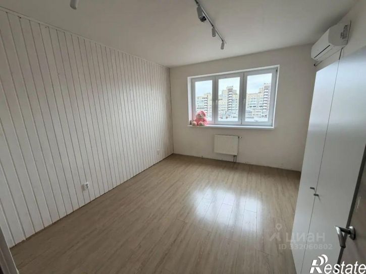 3-комн квартира ул им. генерала И.Л. Шифрина, 1,  д. 1