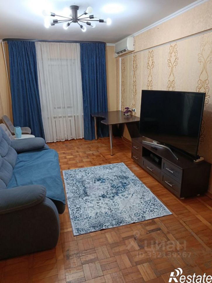 3-комн квартира ул им. Селезнева, 104,  д. 104