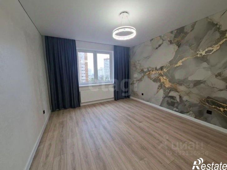2-комн квартира ул им. Героя Яцкова И.В., 9 1,  д. 9 1,  к. 1