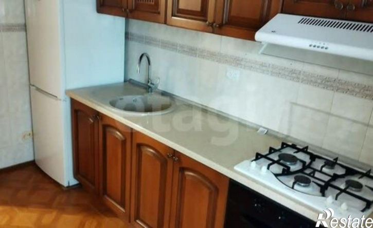 2-комн квартира ул им. 40-летия Победы, 37/1,  д. 37/1