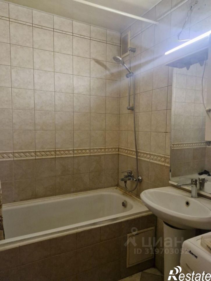 3-комн квартира ул Приозерная, 2,  д. 2