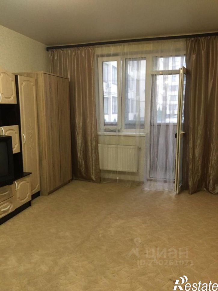 1-комн квартира ул им. Сергея Есенина, 84,  д. 84
