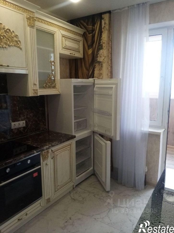 1-комн квартира ул им. Комарова В.М., 21Б,  д. 21Б