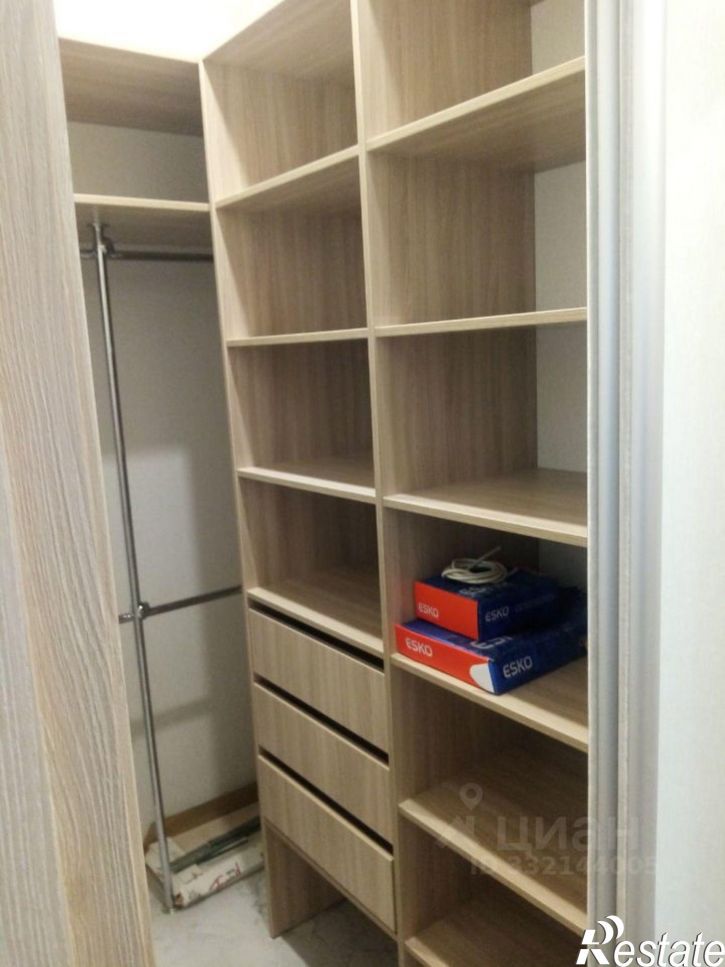 1-комн квартира ул им. Комарова В.М., 21Б,  д. 21Б