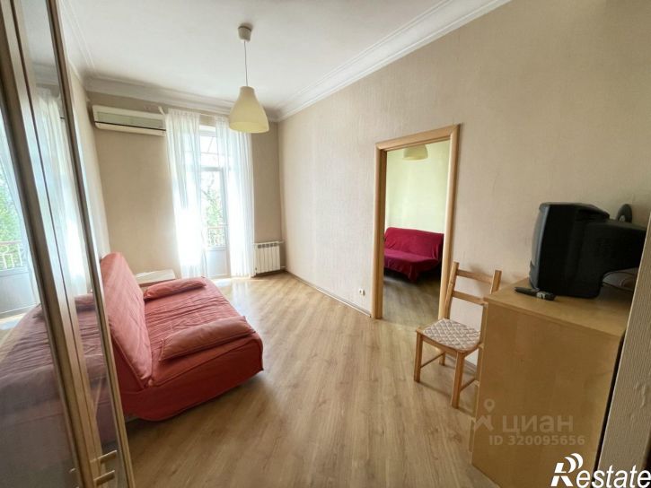 2-комн квартира ул Карасунская, 72,  д. 72