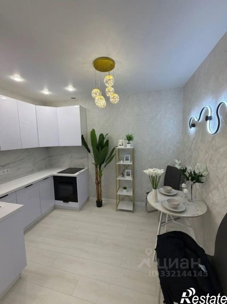 2-комн квартира Адмиралтейский б-р, 1,  д. 1