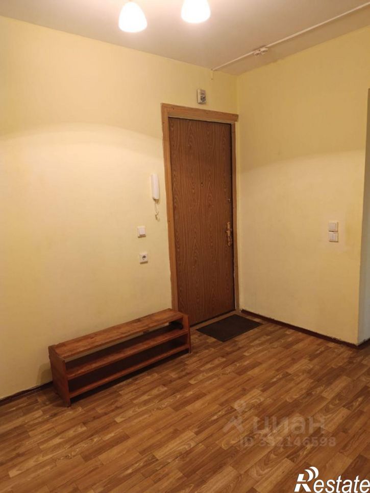 2-комн квартира ул им. 40-летия Победы, 33/11,  д. 33/11