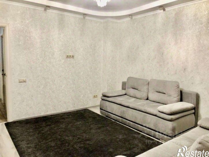 3-комн квартира ул им. Ивана Кияшко, 2,  д. 2