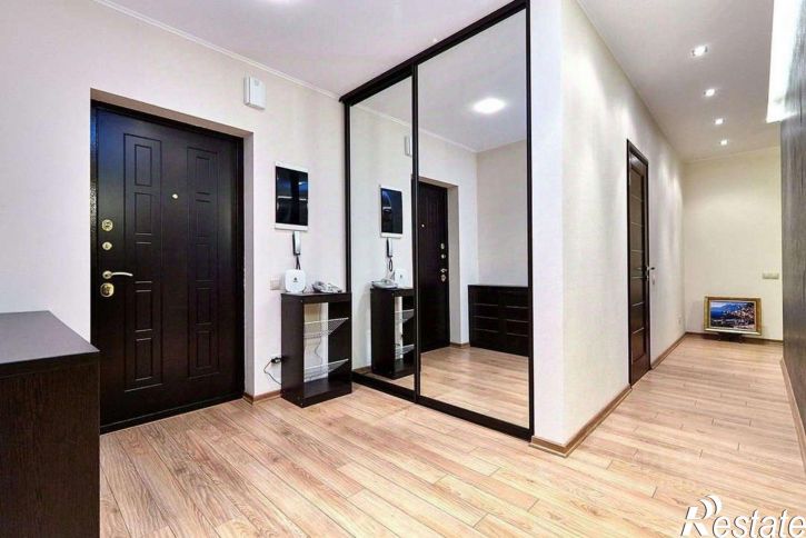 2-комн квартира ул им. Архитектора Ишунина, 2,  д. 2