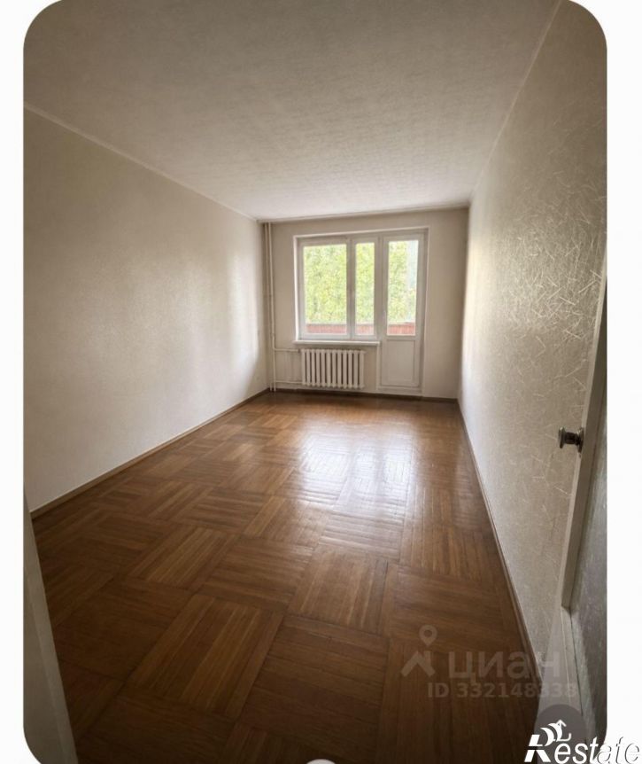 3-комн квартира ул Симферопольская, 12,  д. 12