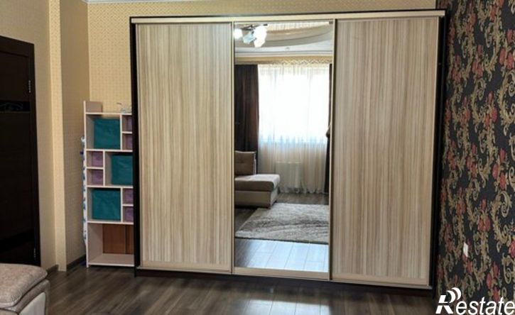 1-комн квартира ул Памяти Чернобыльцев, 1,  д. 1