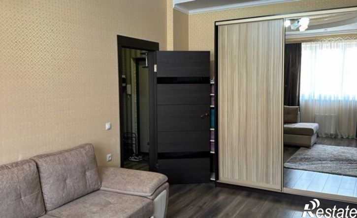 1-комн квартира ул Памяти Чернобыльцев, 1,  д. 1