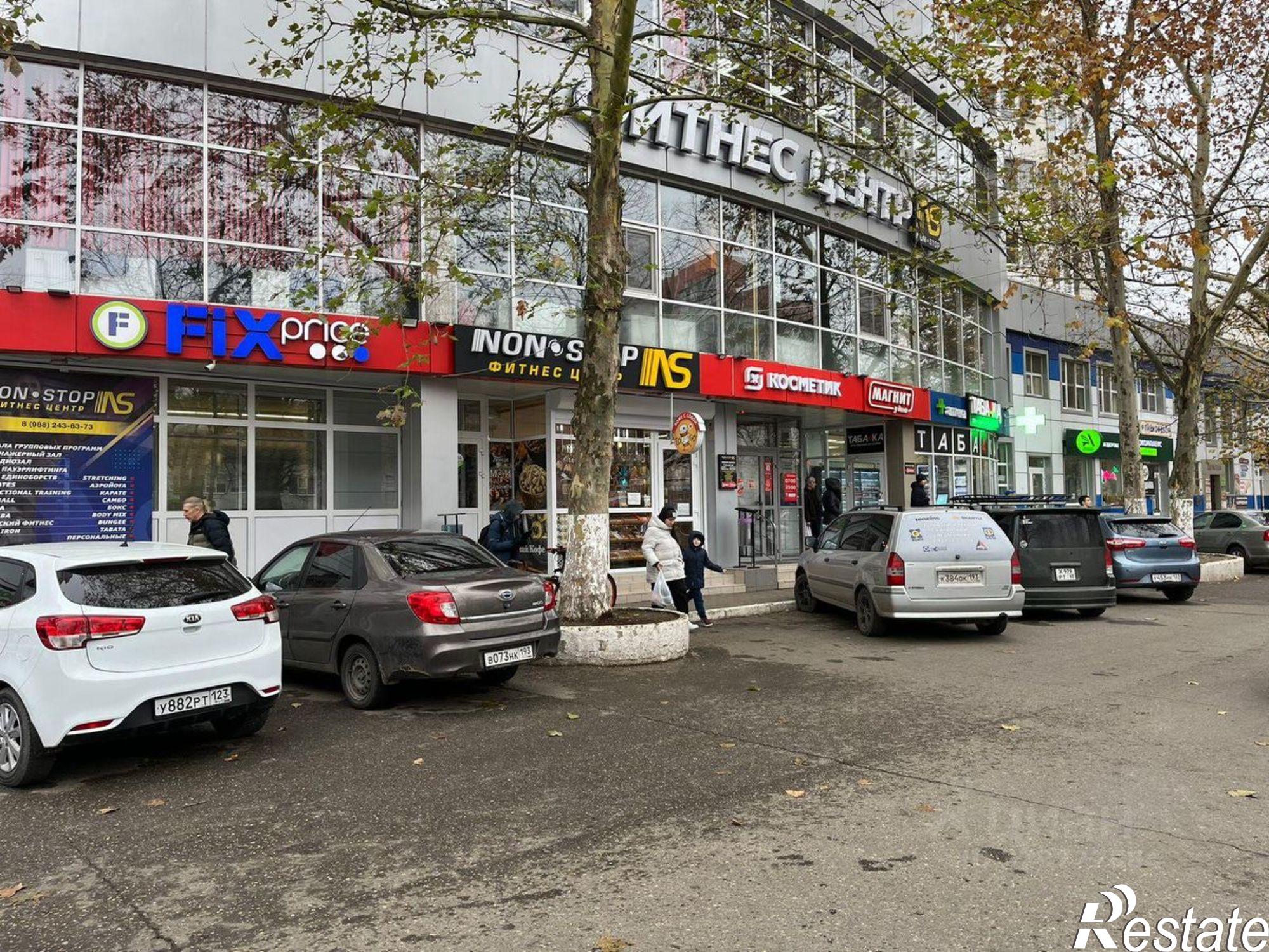 Купить торговое помещение за 84 866 300 рублей на ул Сормовская, 105