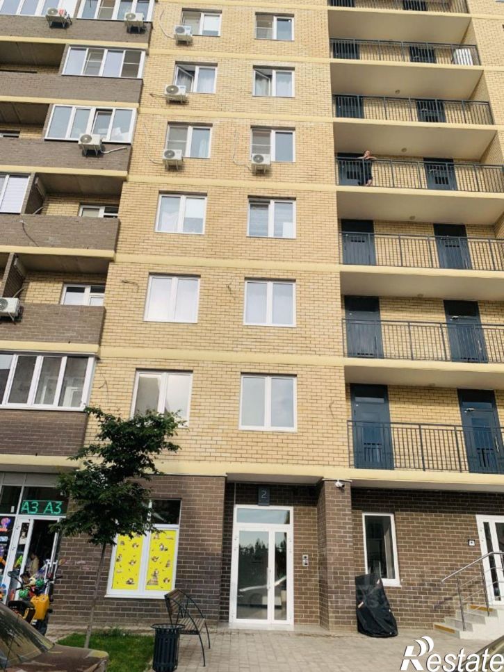 1-комн квартира улица Лётчика Позднякова, 2к22