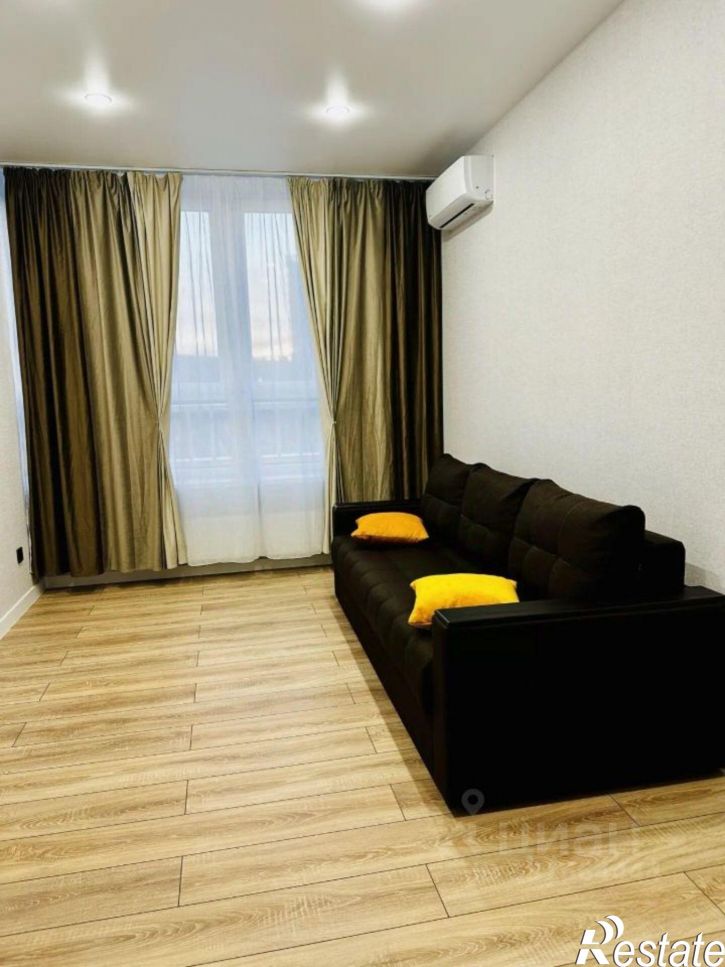 2-комн квартира улица Анны Ахматовой, 12к3