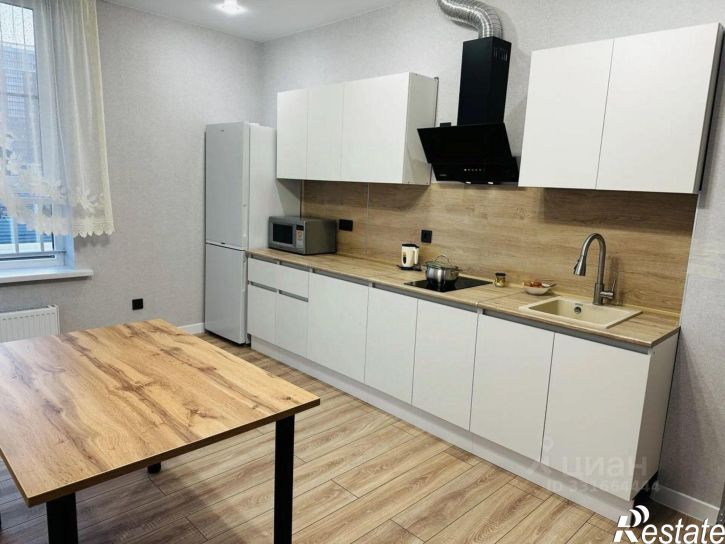 2-комн квартира улица Анны Ахматовой, 12к3
