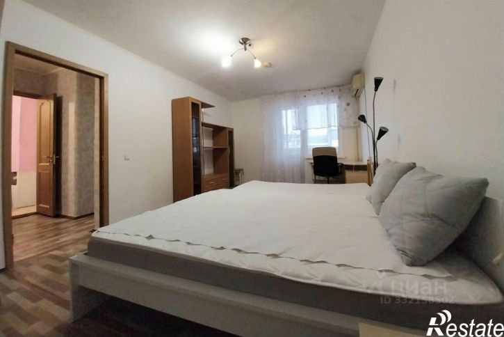 1-комн квартира пр-кт Чекистов, 40,  д. 40