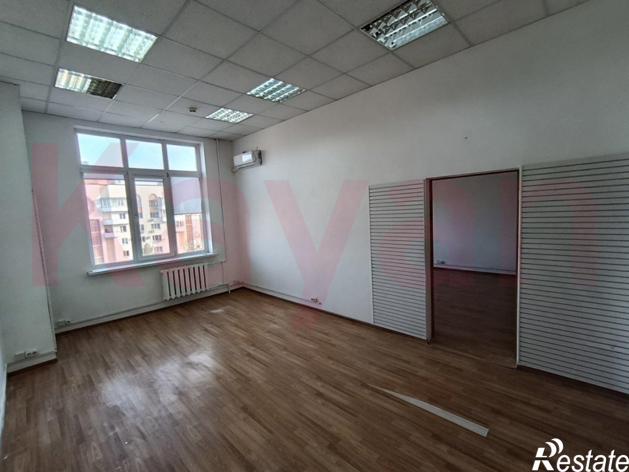 Сдать офис, помещение под офис за 37 716 рублей на Красная ул.