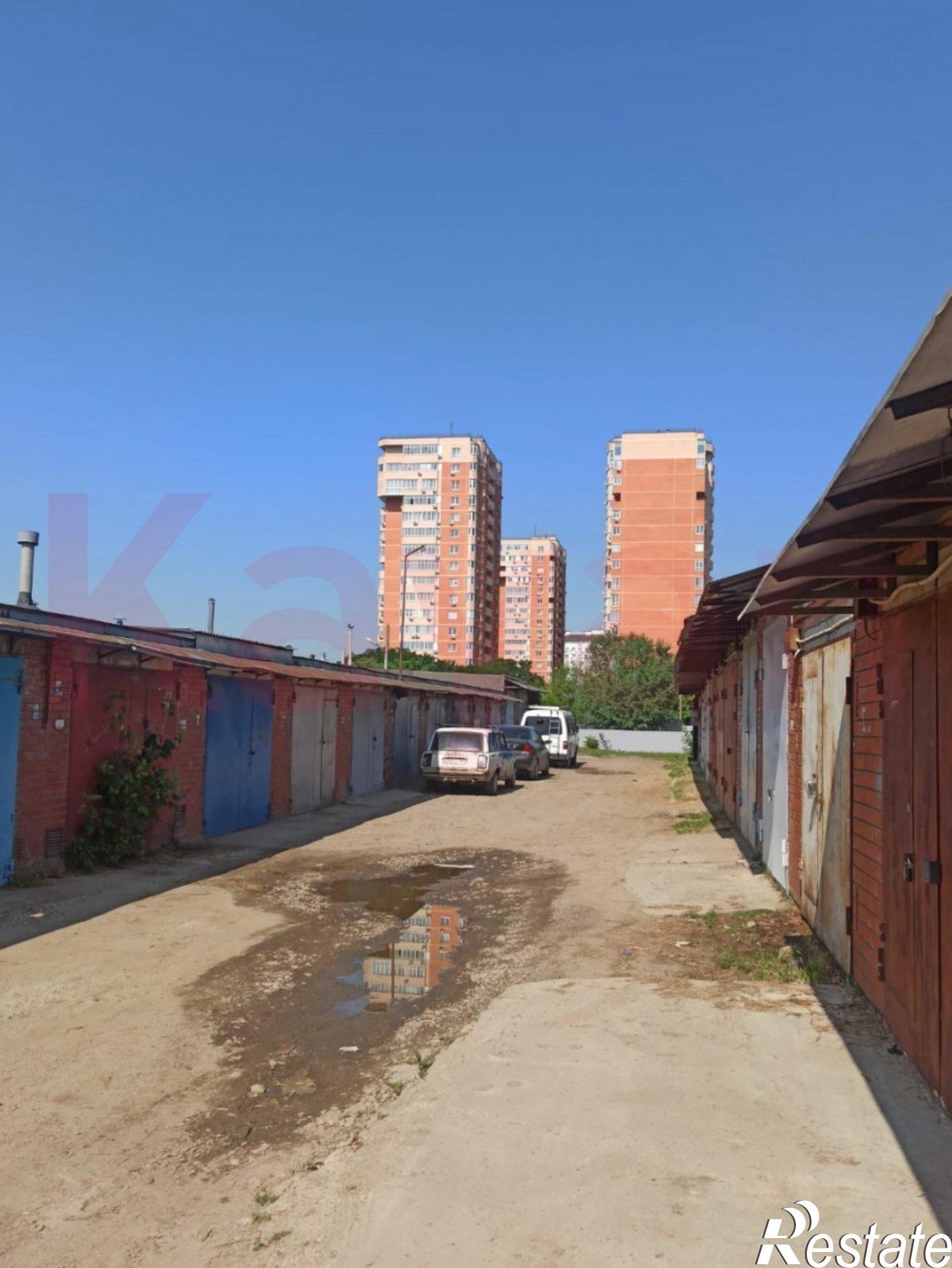 Купить гараж, место в паркинге за 1 800 000 рублей на им. Тургенева ул.