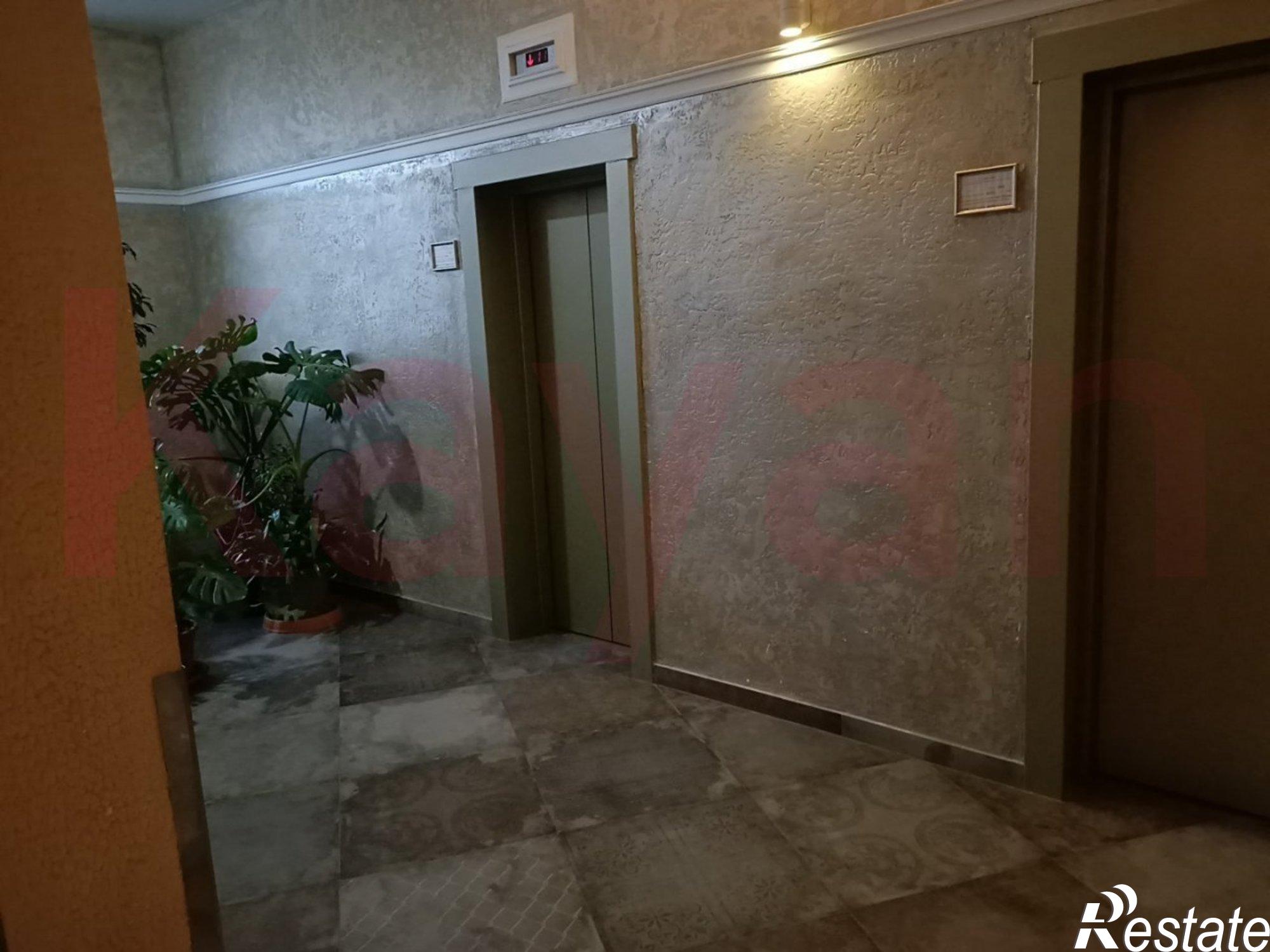Купить квартиру за 12 500 000 рублей на им. Селезнева ул.