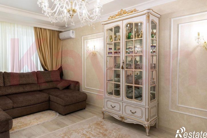 3-комн квартира Казбекская ул.