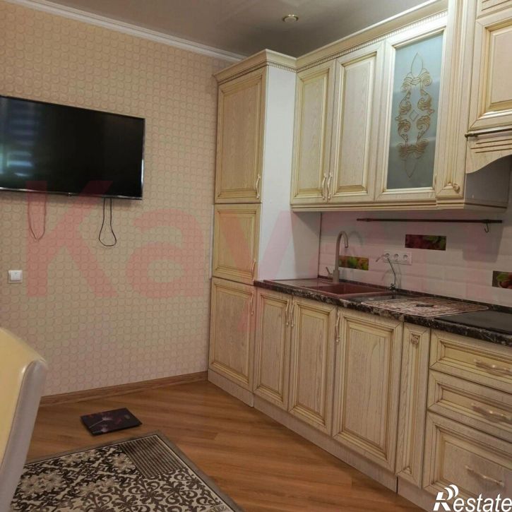 3-комн квартира 2-я Целиноградская ул.