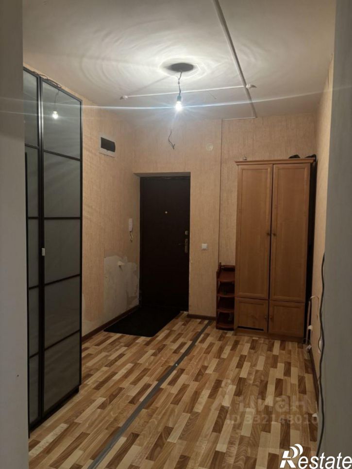 2-комн квартира ул им. Александра Покрышкина, 4/10,  д. 4/10