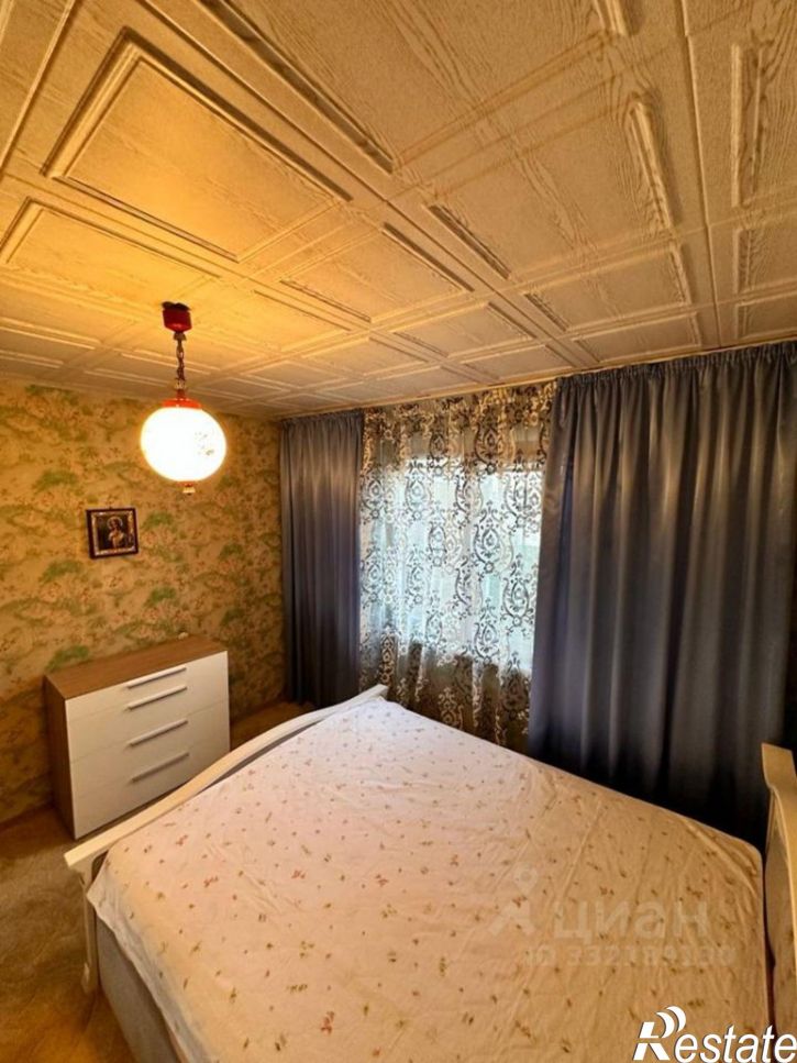 2-комн квартира ул им. 70-летия Октября, 12/2,  д. 12/2