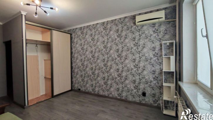 1-комн квартира пр-кт им. писателя Знаменского, 10,  д. 10