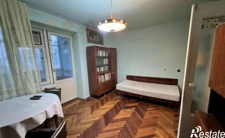 3-комн квартира ул Симферопольская, 40,  д. 40